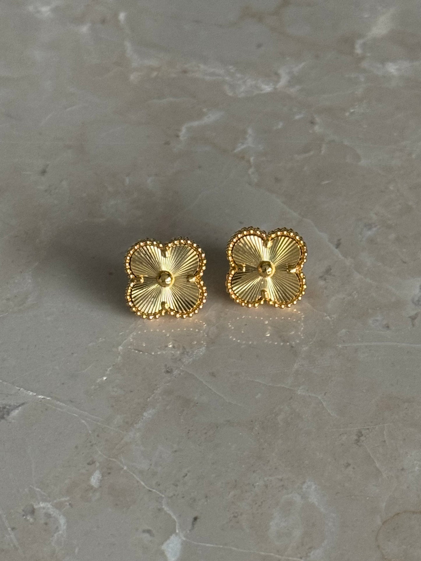 Boucles d'oreilles trefles