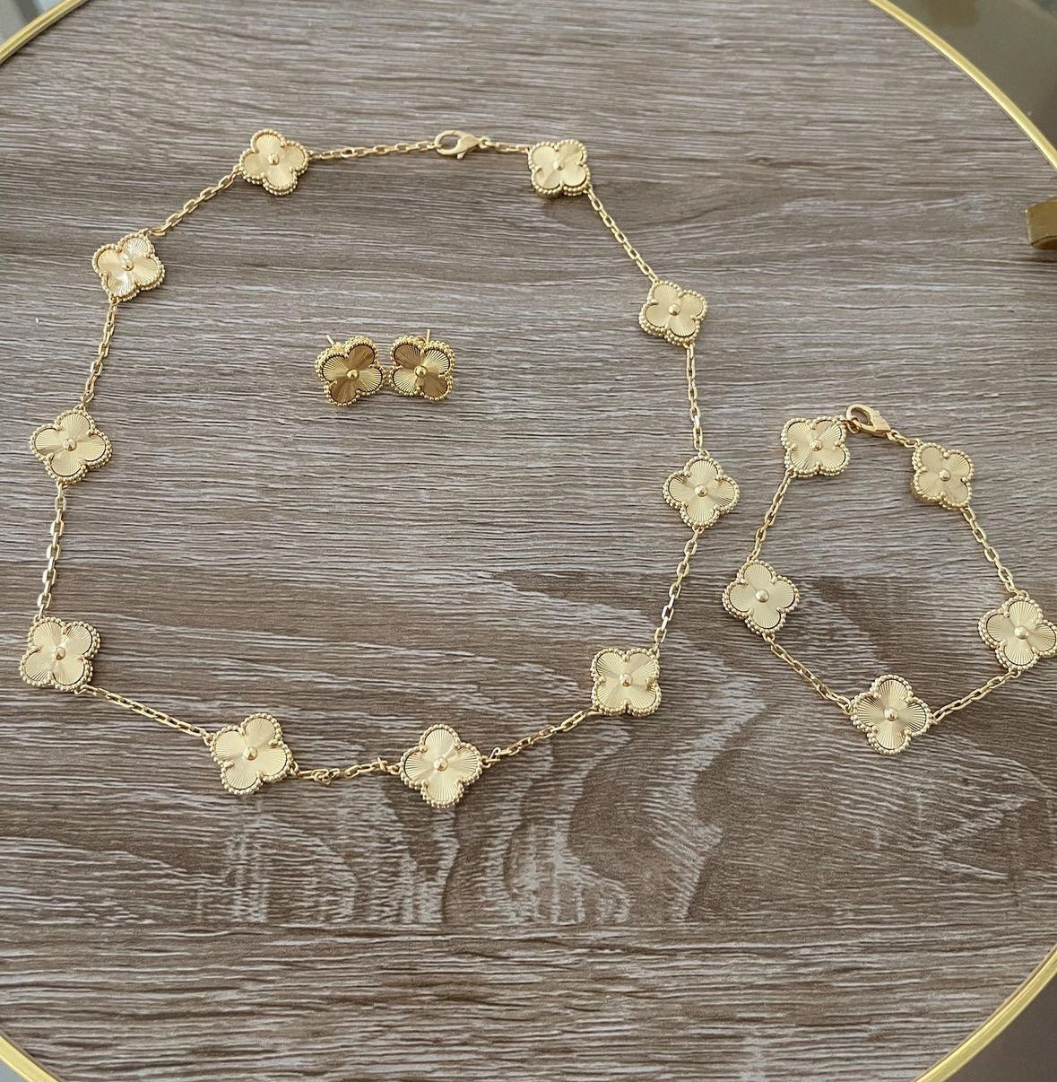 Parure Or 18 Carats Femme Parures En Or Maison Isor Parure Willow