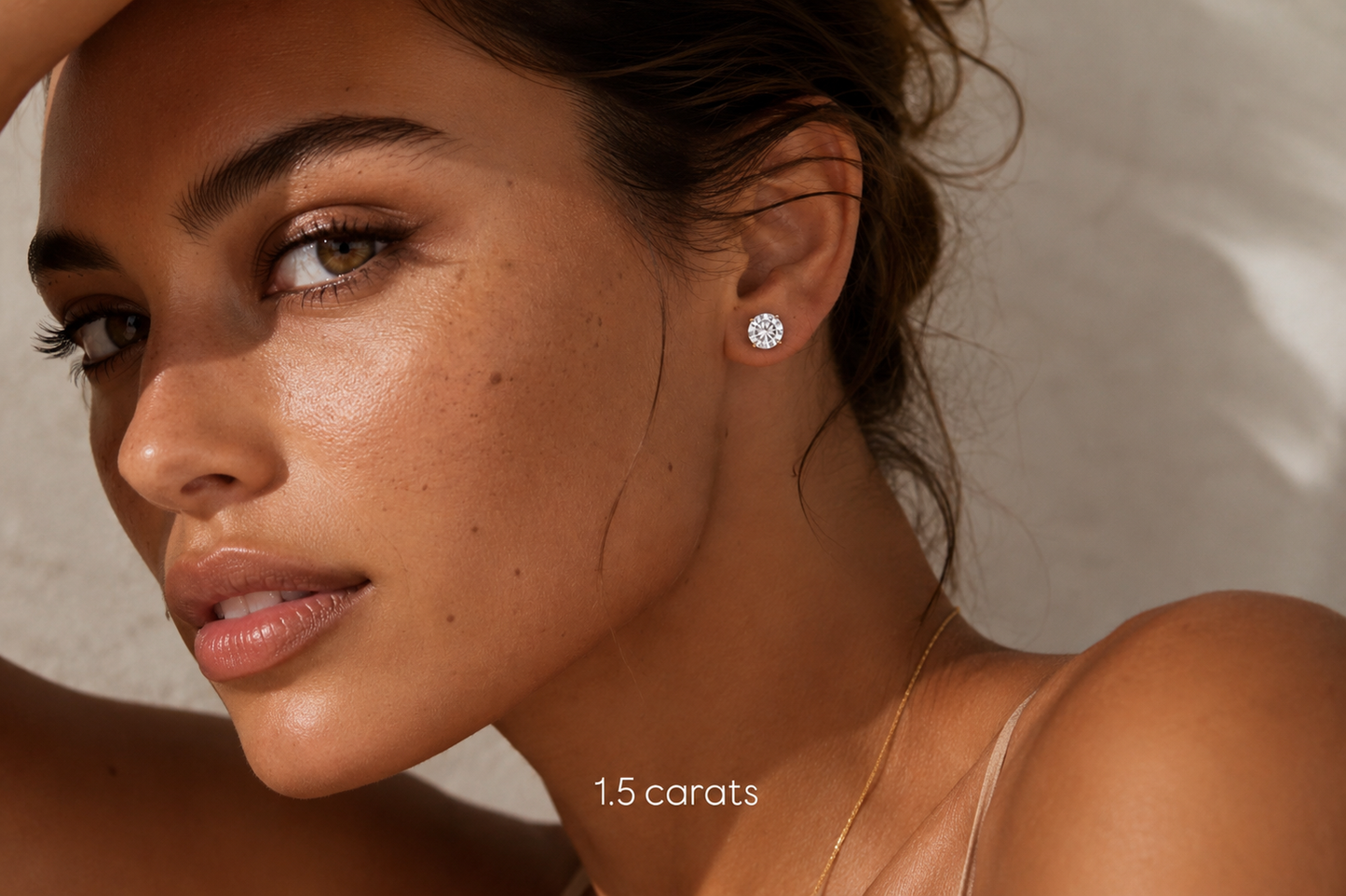 Puces d’oreilles solitaire