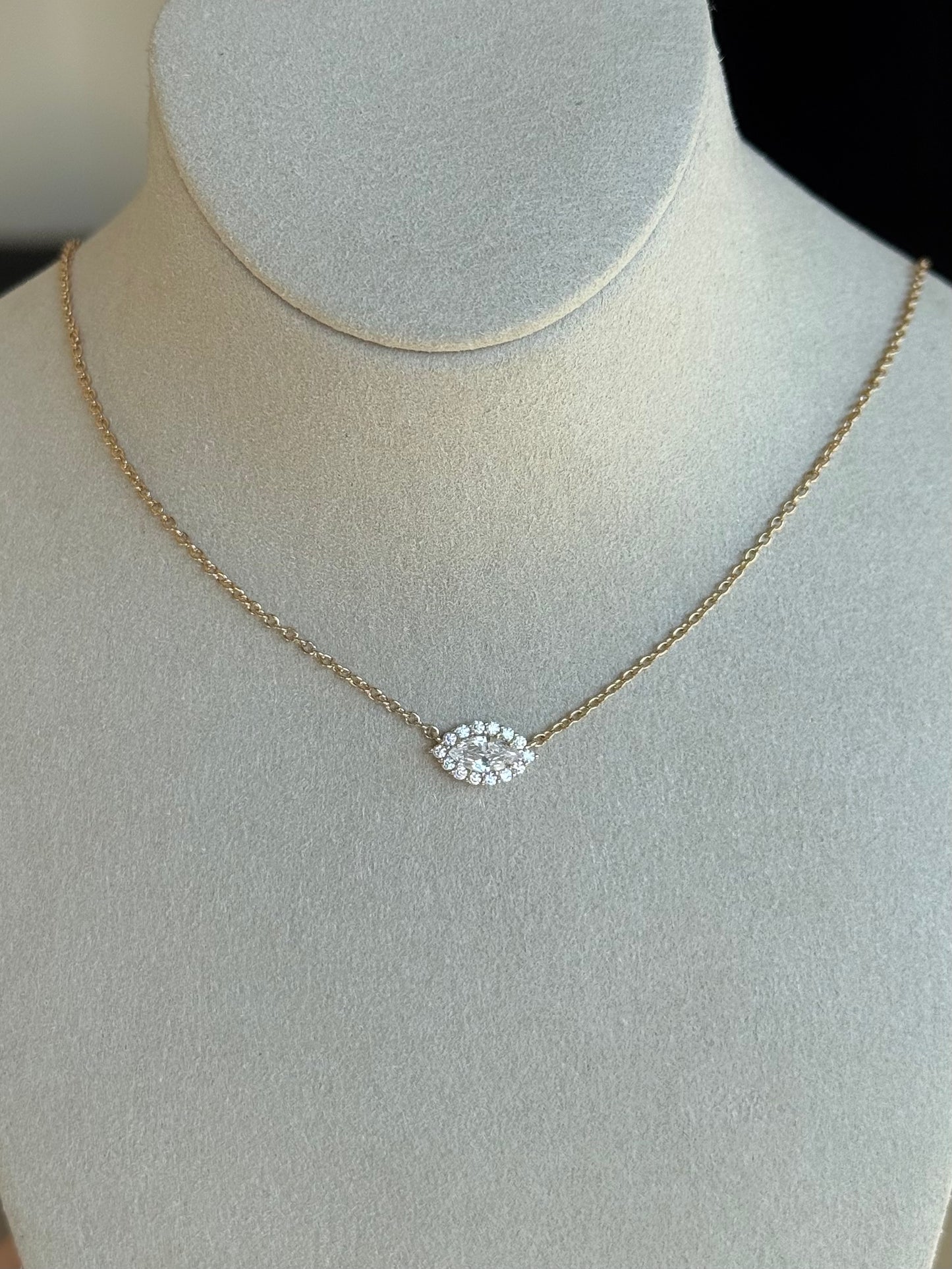 Collier Kelya