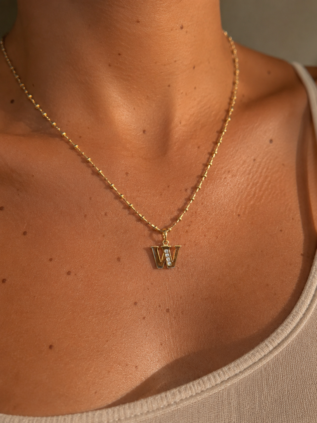Pendentif initiale semi pavé