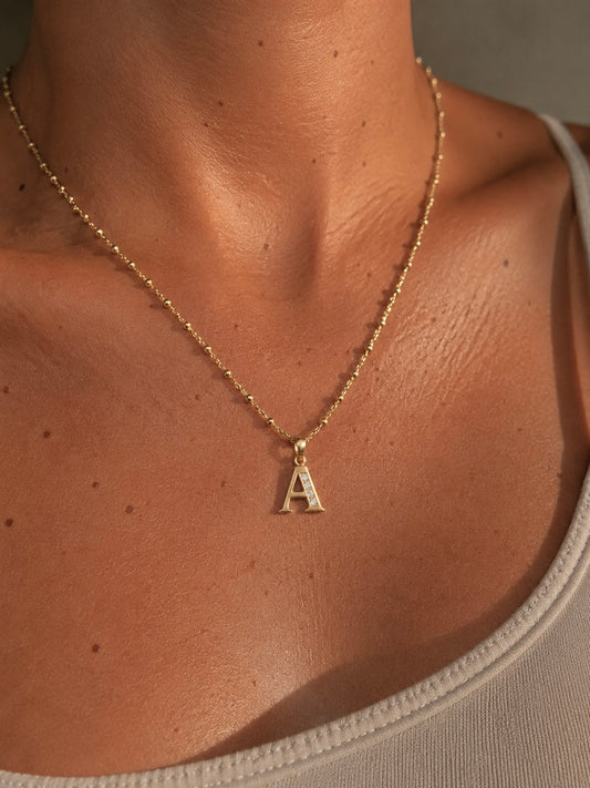 Pendentif initiale semi pavé