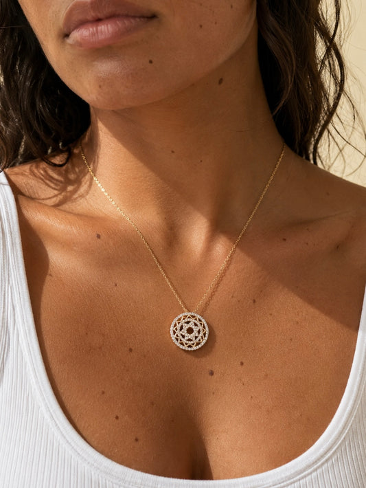 Collier Noga