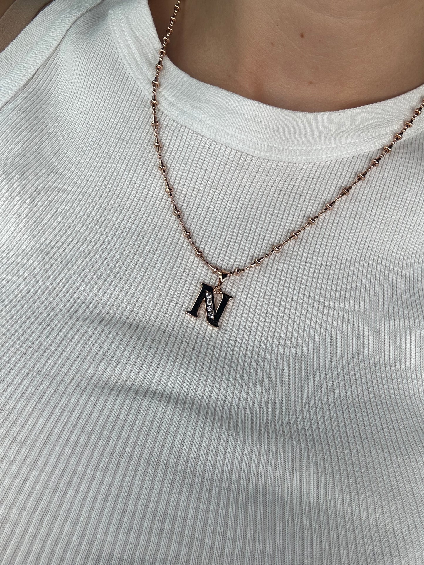 Pendentif initiale semi pavé