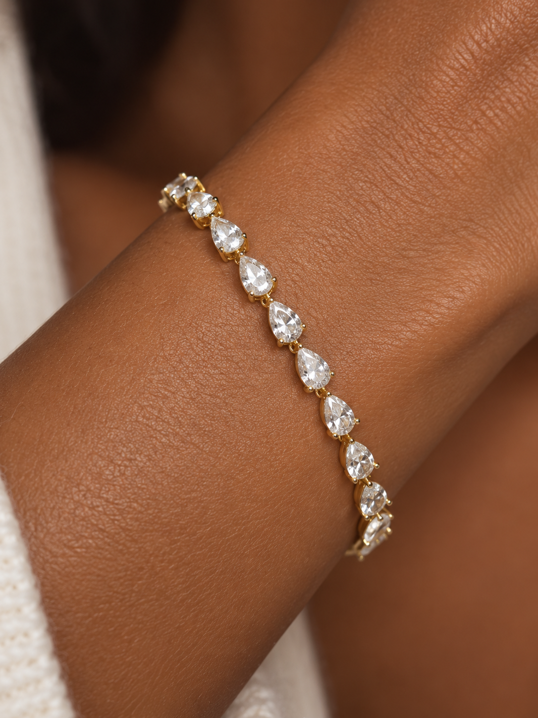 Bracelet rivière diamants poires