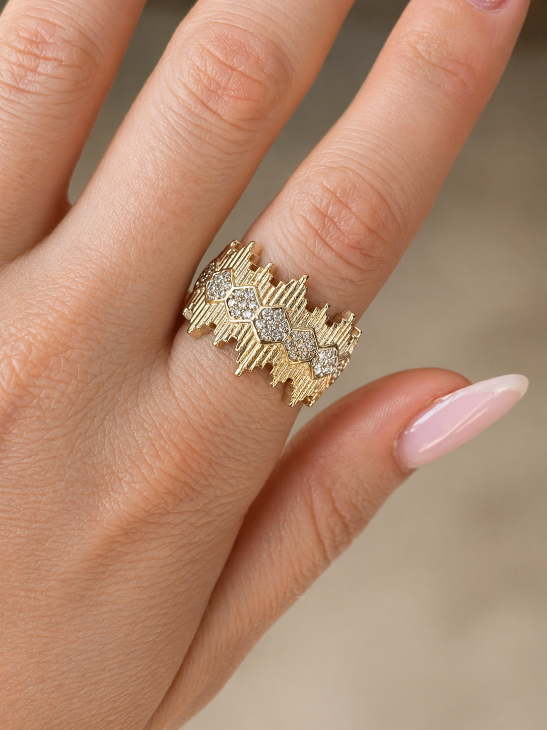Bague Nessa