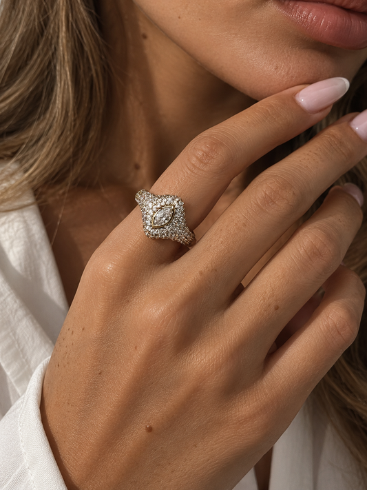 Bague Précieuse
