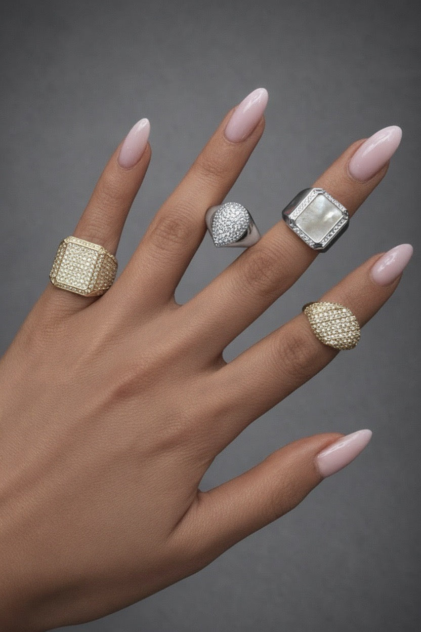 Chevalière, Franchesca